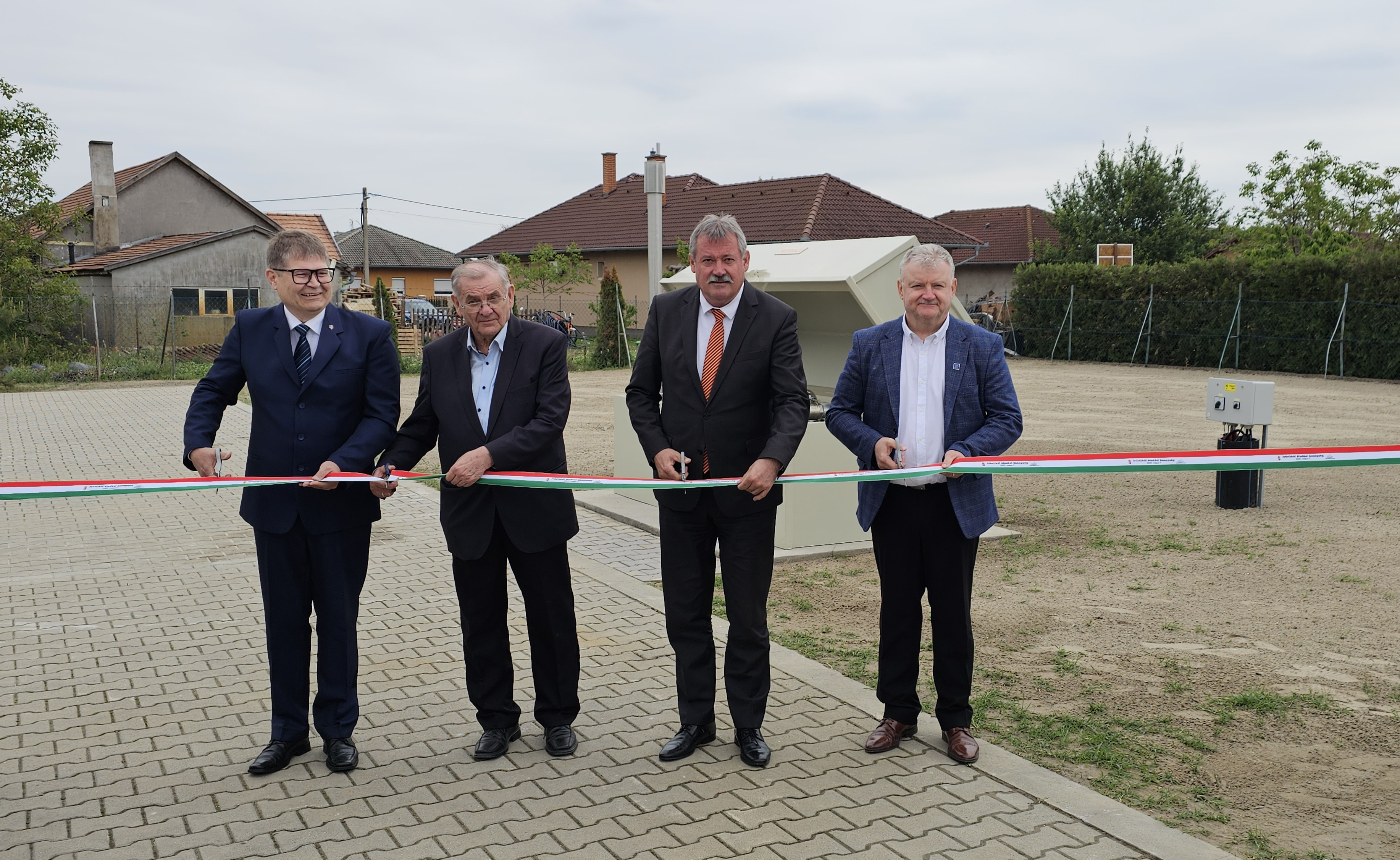 Átadtuk Jakabszállás új ivóvízkútját